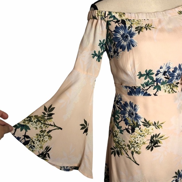 Astr the Label Ophelia Off the Shoulder Floral Spring Summer Vacation Dress - Picture 7 of 11